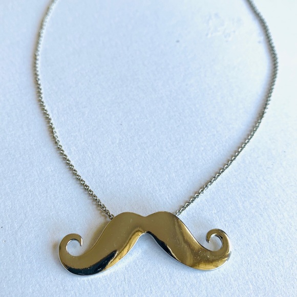 MUSTACHE NECKLACE - Picture 1 of 4